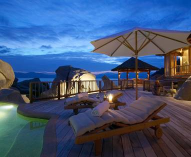975x660_31_presidential_villa_pool4