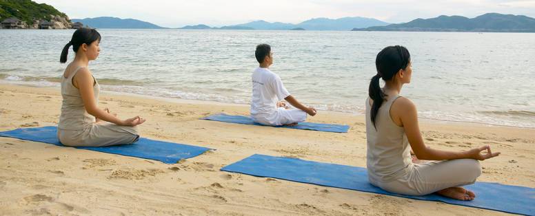 yoga_op_het_strand