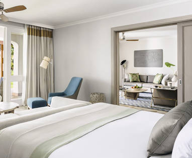 OO_LeSaintGéran_Accommodation_Beach_Front_Junior_Suite_Bedroom