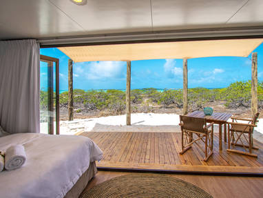 BlueSafari-cosmo-beach-cabanna-04