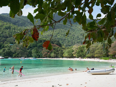 Port_Launay_Mahé