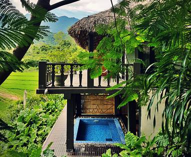 VN_Mai_Chau_Mai_Chau_Ecolodge_-_Suite_Room_(2)
