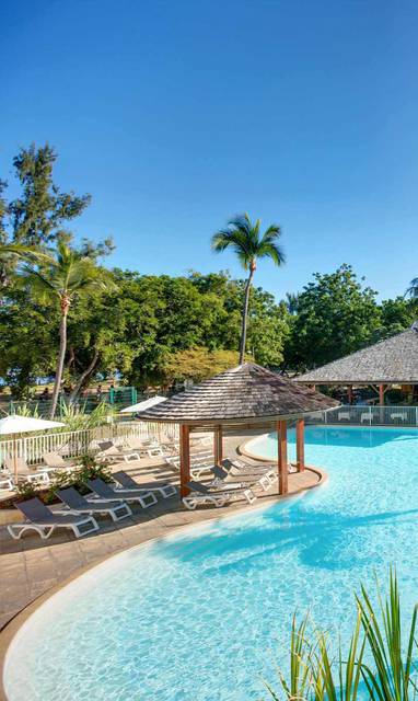 75113682-H1-HLR-73082883-Pool-5615x3744