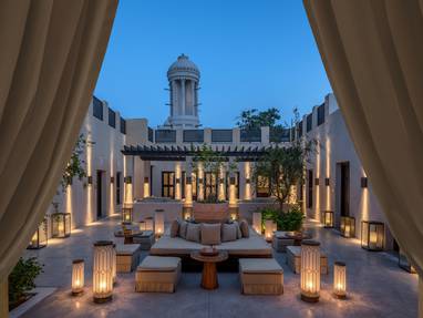 The_Chedi_-Amenities-Bathtub_Ceremony_1_(13)