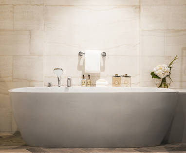 MU_One_Only_Le_Saint_Geran_beachfront_suite