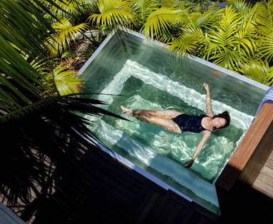 SOLLR-makambo-loft-plunge-pool