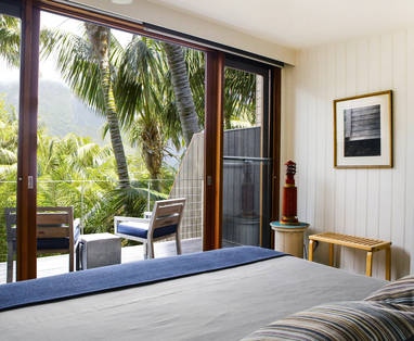 SOLLR-lagoon-loft-bedroom