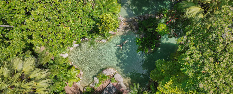 10.-Swimming-Pool