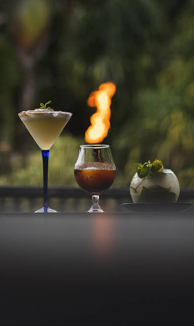 Cocktails Black Ginger bij The Slate in Phuket, Thailand